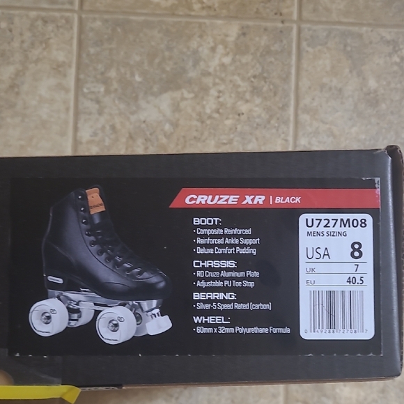 Roller Derby Black Roller Skates - Picture 3 of 5